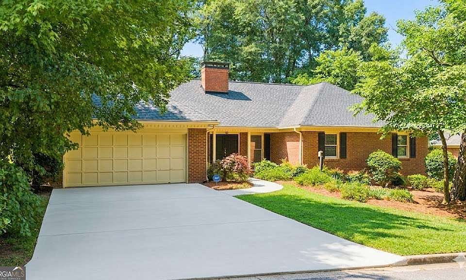 1st image of 2792 Livsey Dr