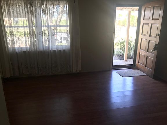 5th image of 1608 Central Fwy