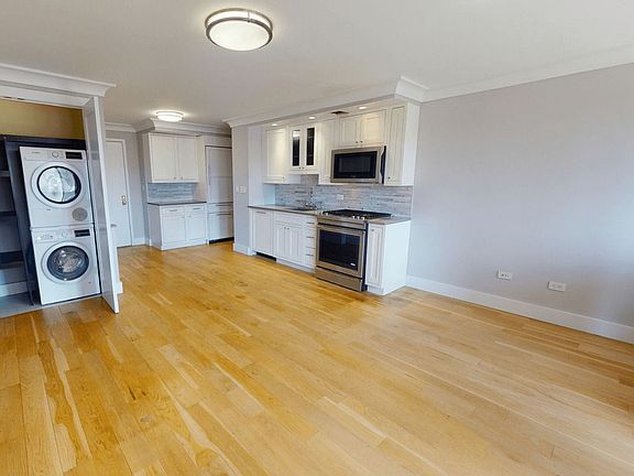 3rd image of 70 W 93rd St #7011F