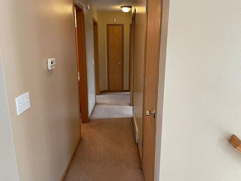 1704 Yorktown St — Photo 11