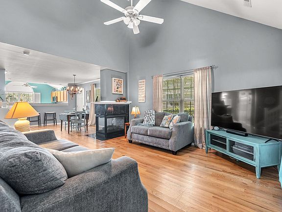 5th image of 8731 Grassy Oak Trl