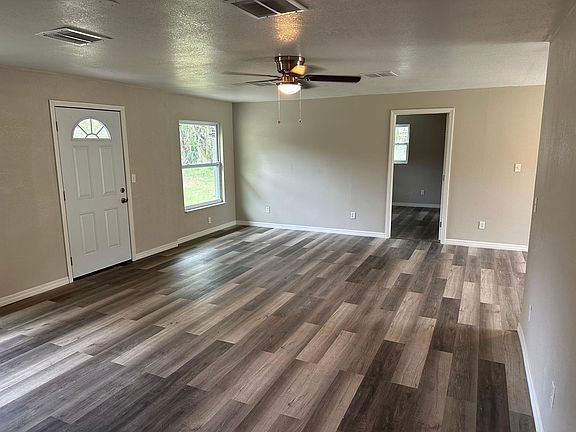 2nd image of 1840 N Nightshade Dr