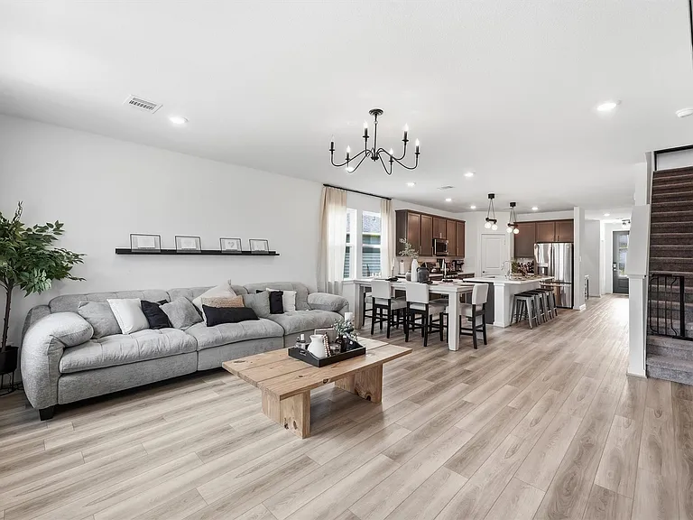 7303 Bristlegrass Colony Ct — Photo 9
