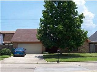 1400 Cambridge Dr, La Place, LA 70068