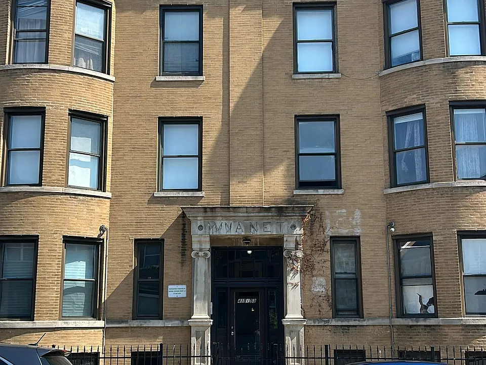 BUILDING FRONT