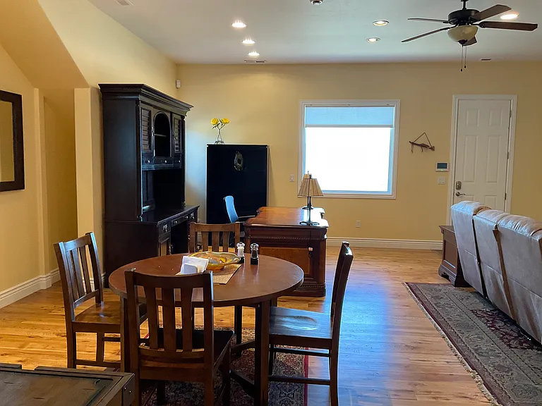 425 Jungfrau Hill Rd — Photo 5