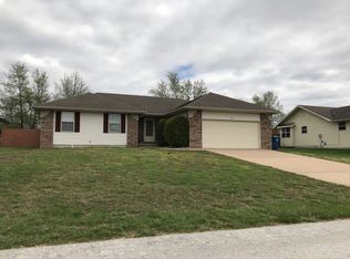 426 Adam Ave, Sparta, MO 65753