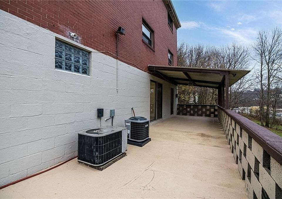 Private Back Porch