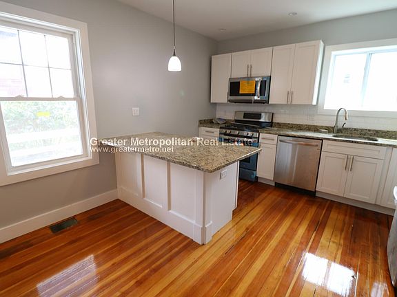 2nd image of 21 Seafoam Ave #2