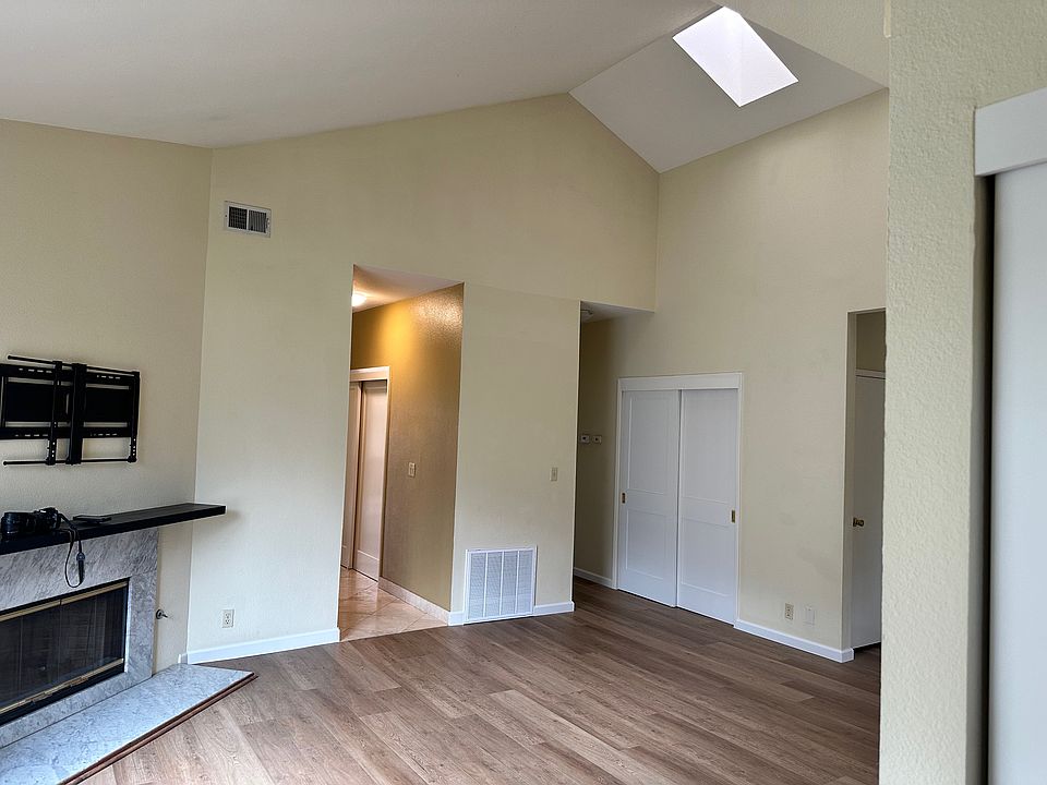 Living room with fireplace