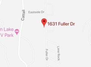 1631 Fuller Dr, Canyon Lake, TX 78133