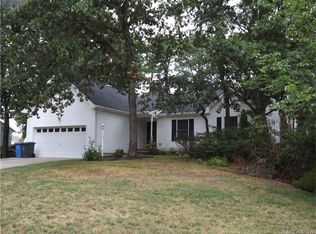 208 Crows Nest Rd, Manahawkin, NJ 08050