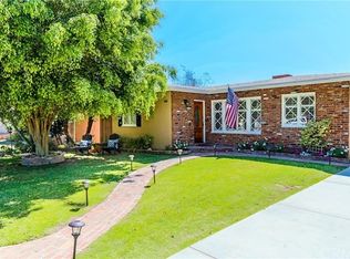 3715 Pacific Ave, Long Beach, CA 90807