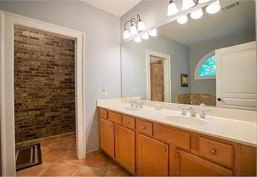 5512 Glenridge Dr #H — Photo 22