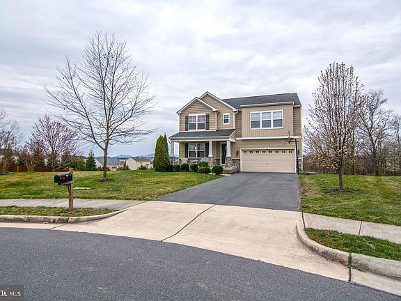 2nd image of 100 Dollie Mae Ln