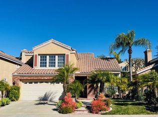 8609 E Canyon Vista Dr, Anaheim, CA 92808
