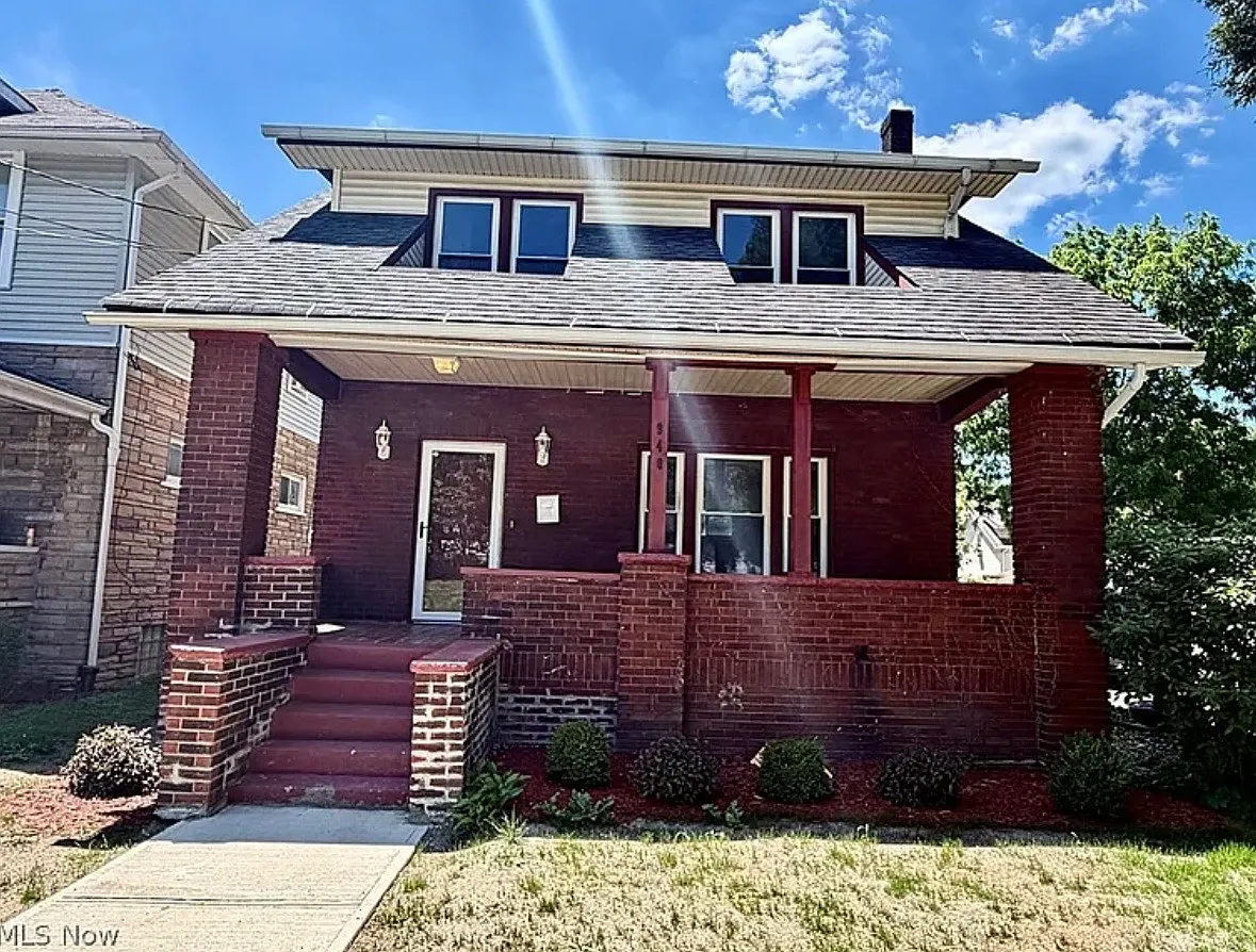 3 bed, 1257 sqft, $1,400 — Photo 1