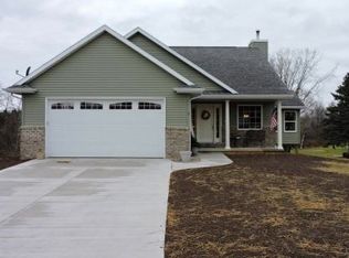 351 N Cherry St UNIT 7, Hortonville, WI 54944