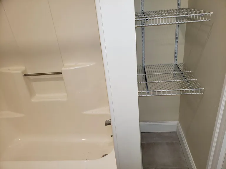 728 Beverage Hill Ave #31 — Photo 15