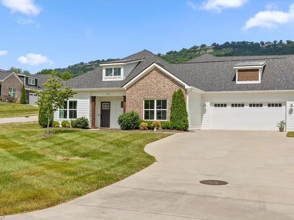 804 Wellstone Dr, Chattanooga, TN 37405