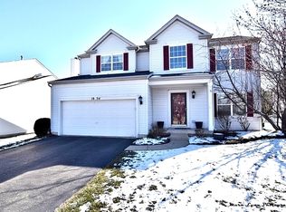 1934 Congrove Dr, Aurora, IL 60503