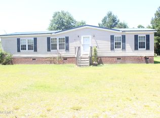 110 Ole Field Cir, Newport, NC 28570