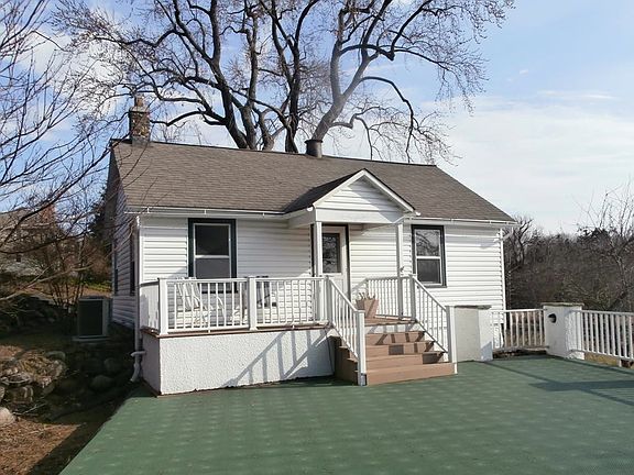 5th image of N45W28912 Capitol Dr