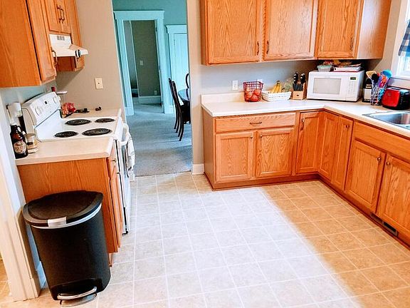 5th image of 710 Carroll Ave