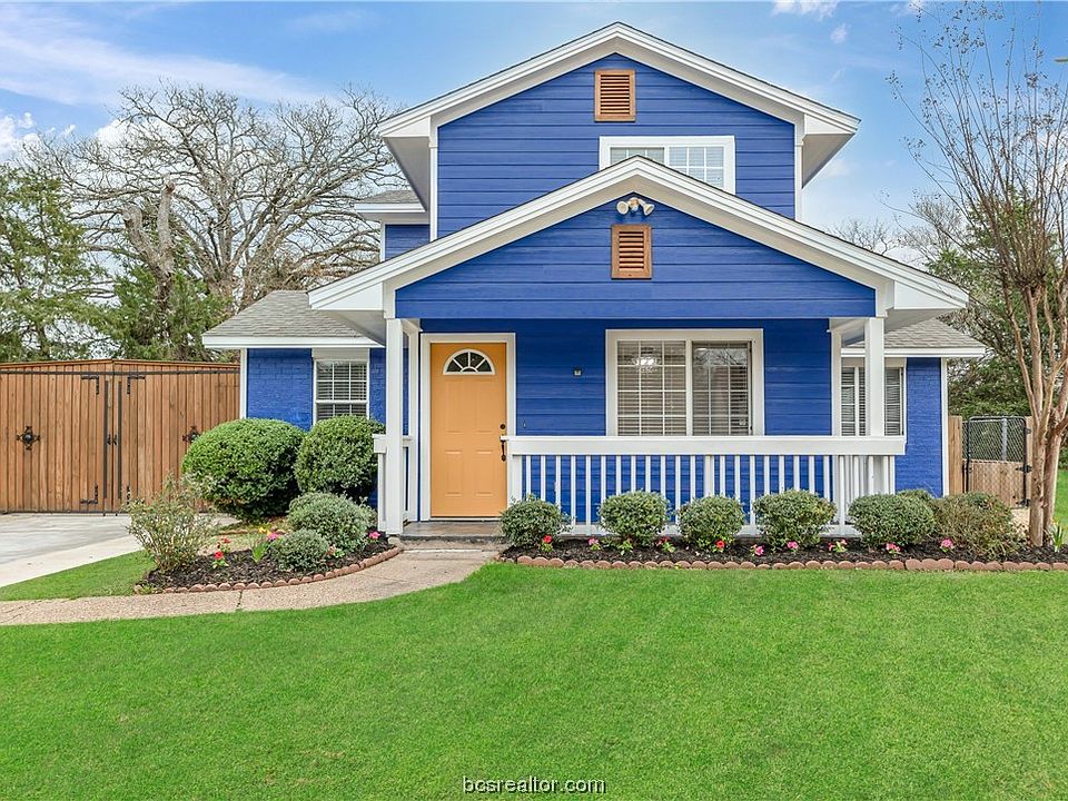 1st image of 2412 Woodbend Dr