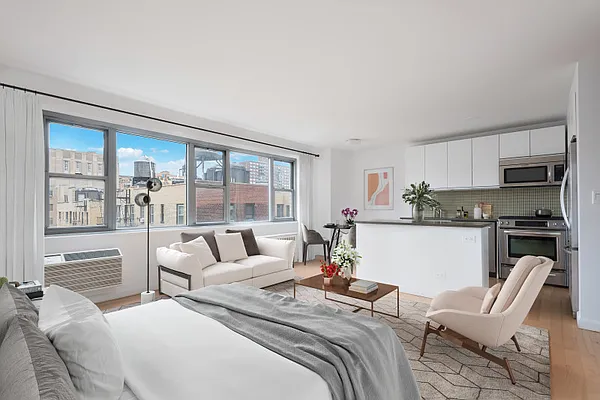 Rented by Compass | media 10