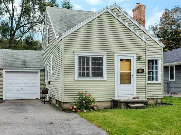210 Weston Rd, Rochester, NY 14612