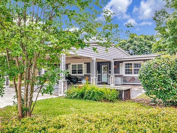 5th image of 407 Newcastle Dr