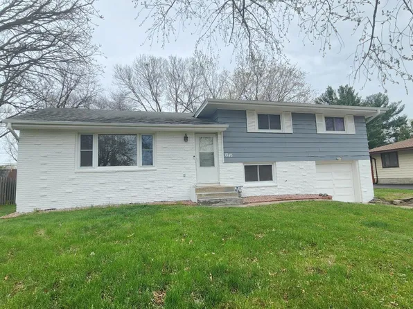 6142 Scott Ave N, Brooklyn Center, MN 55429