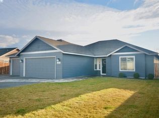 3716 Estrella Dr, Pasco, WA 99301