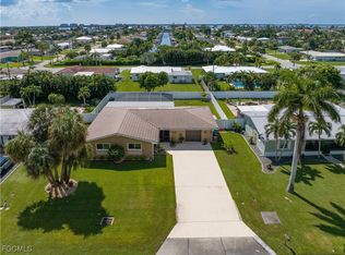 612 El Dorado Pkwy E, Cape Coral, FL 33904