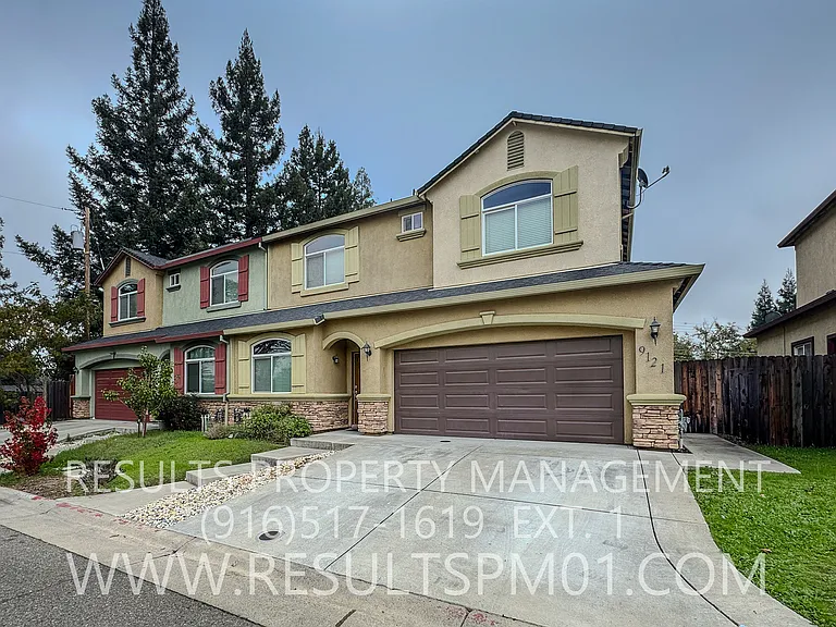 9121 Echo Point Pl — Photo 1