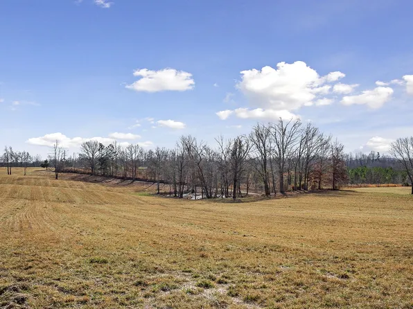3 Pea Ridge Rd, Liberty, TN 37095