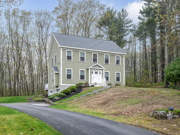 65 Old Post Road, York, ME 03909