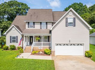 7754 Prince Dr, Ooltewah, TN 37363