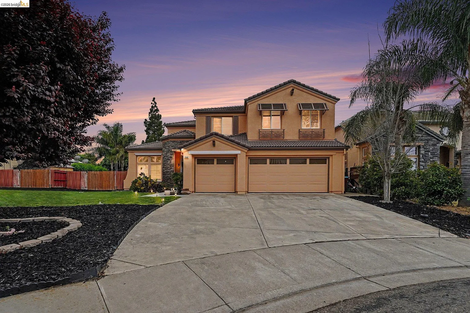 2469 Sparrow Ct photo 1