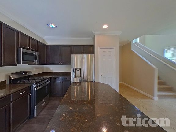 5th image of 125 Cascade Meadow Ct