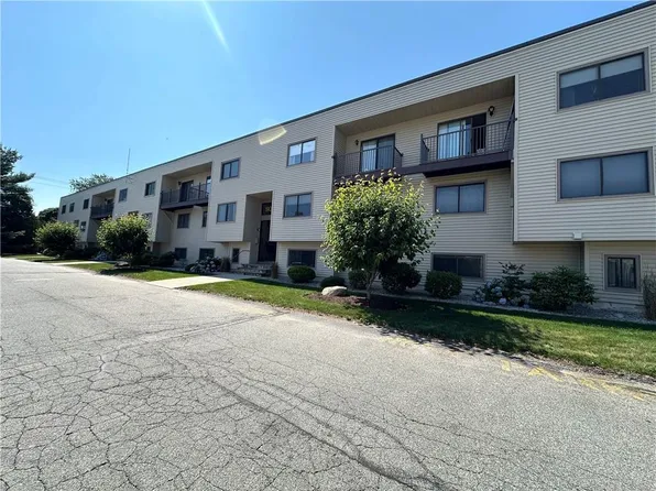 196 Old River Rd #162, Lincoln, RI 02865