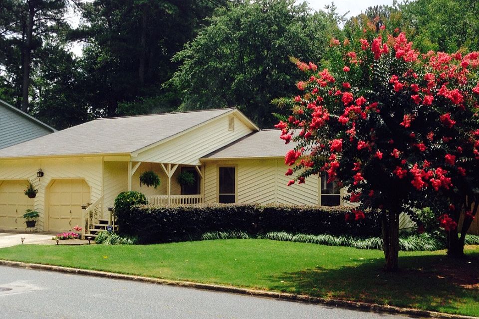 1st image of 4085 Wildflower Ln