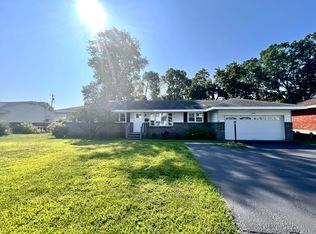 19 Mordella Rd, Albany, NY 12205