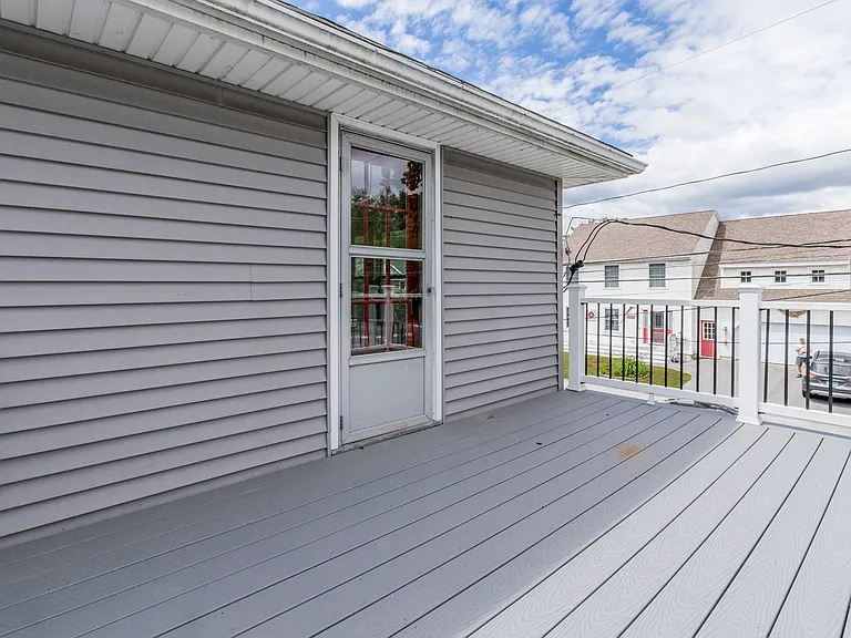 206 Pine St #2 — Photo 36