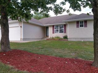 358 Crocodile Ave, Sparta, MO 65753