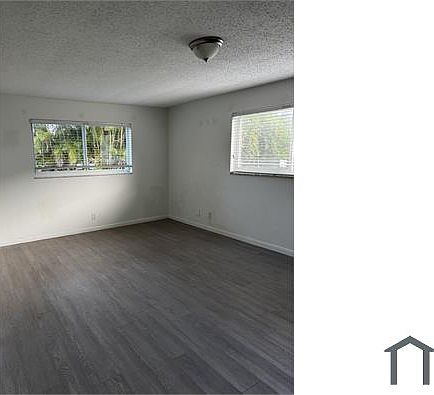 3rd image of 3050 Coral Springs Dr APT 3