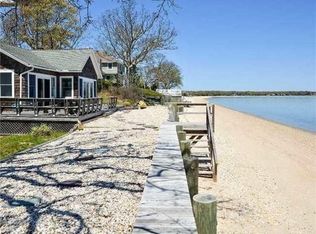 2455 Nassau Point Rd, Cutchogue, NY 11935