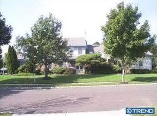 12 Rosewood Ct, West Windsor, NJ 08550
