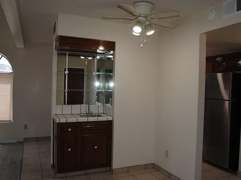 3520 Ashe Rd #1-4 — Photo 3